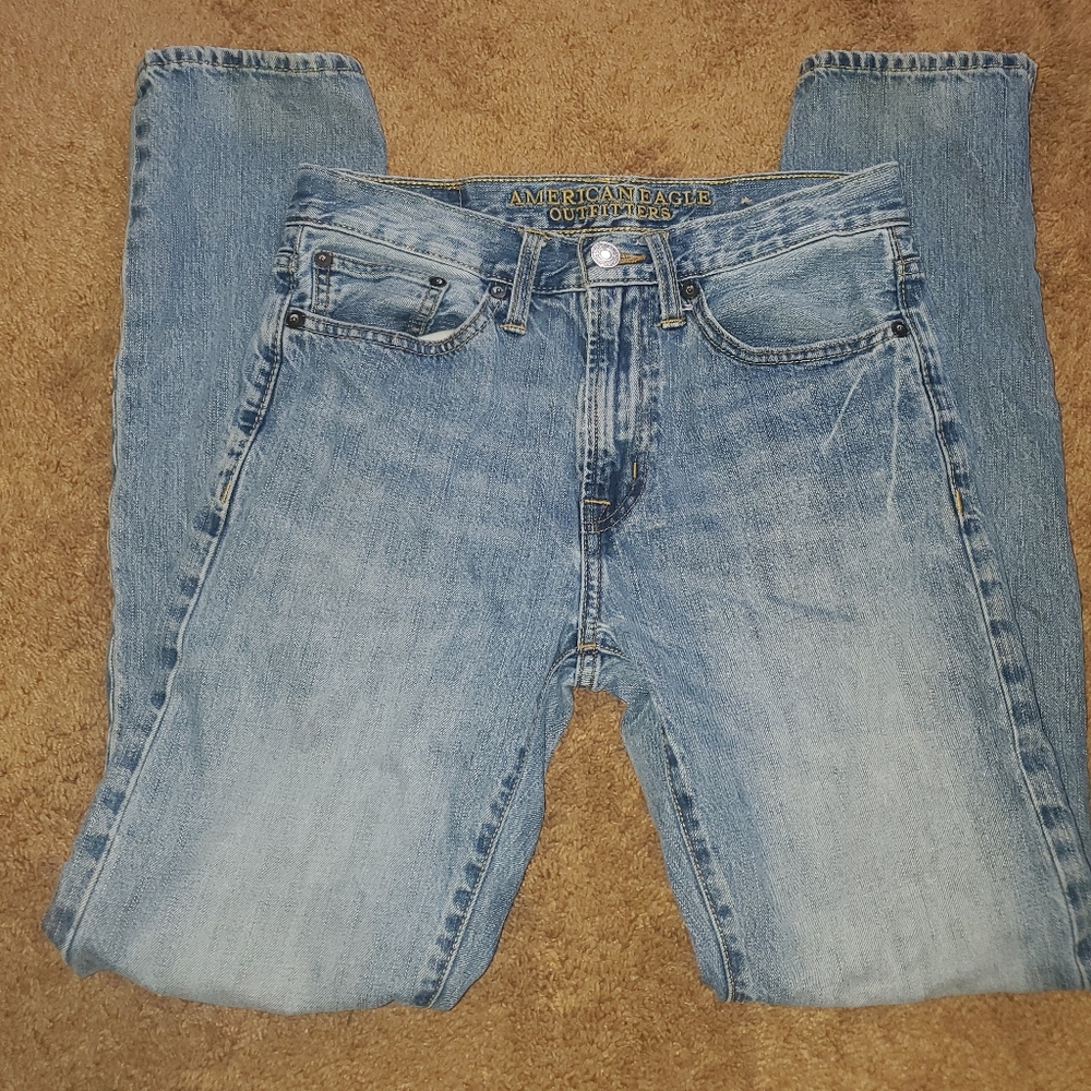American Eagle Denim Jeans - Picture 2 of 4